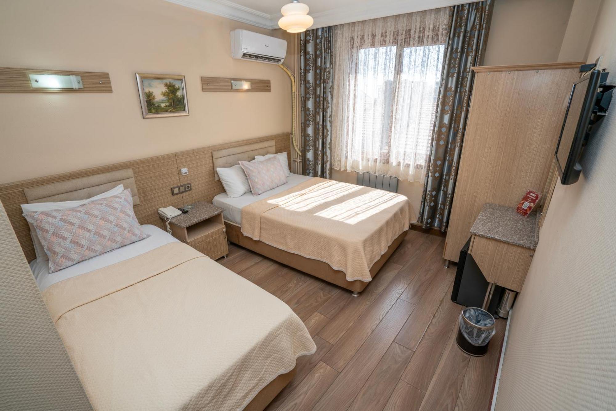 Grand Reis Hotel Istanbul Exterior photo