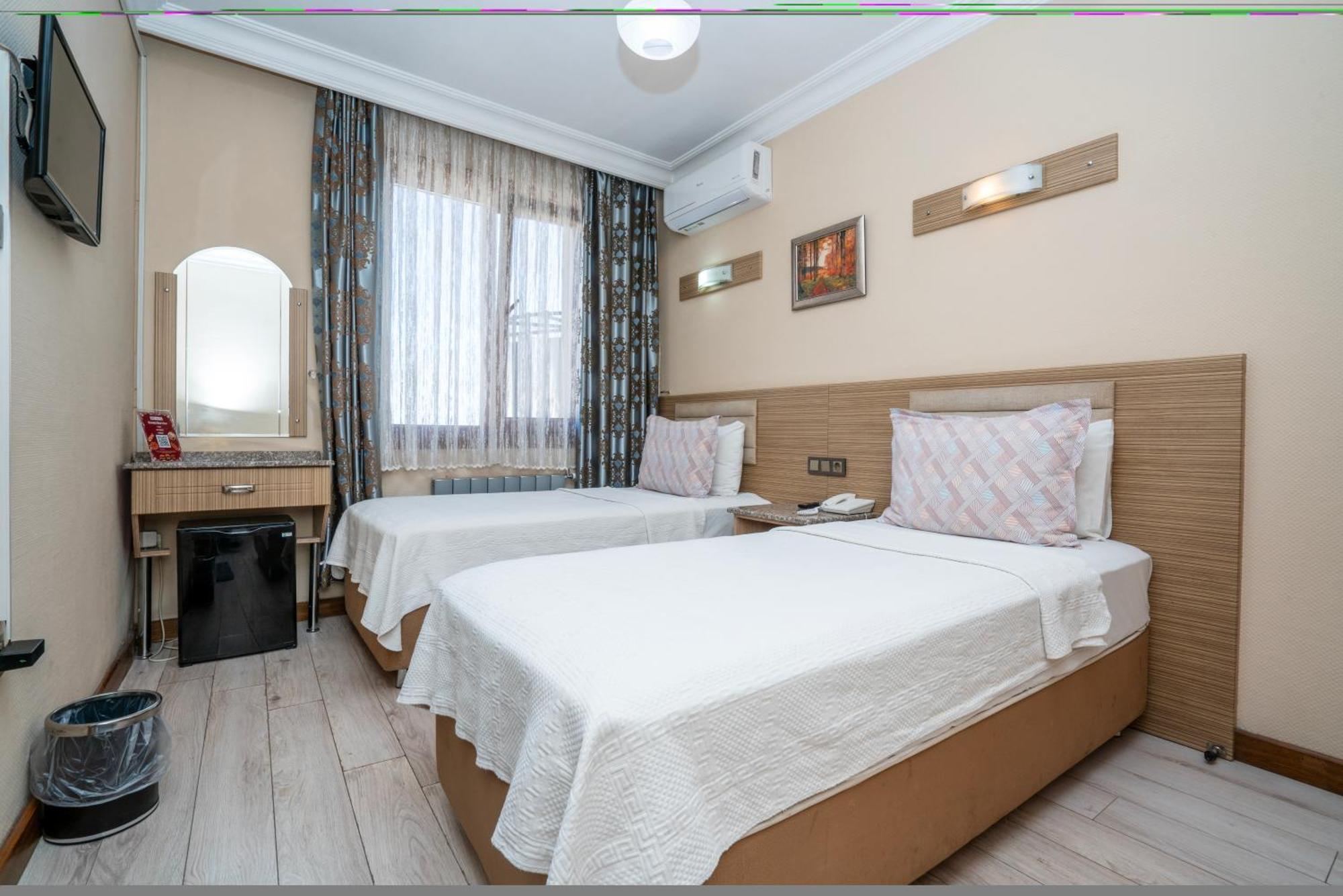 Grand Reis Hotel Istanbul Exterior photo